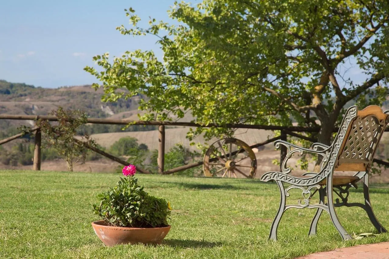 Podere Sant'Anna Montaione Country house