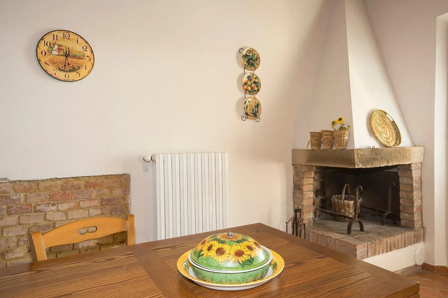 Podere Sant'Anna Montaione Country house